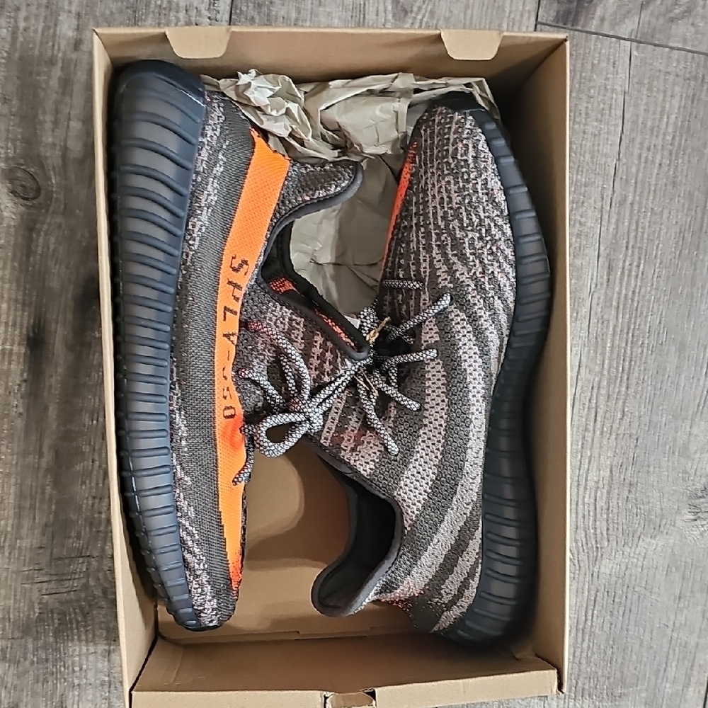 Yeezy Boost 350 V2 Carbon Beluga Size 12 1/2